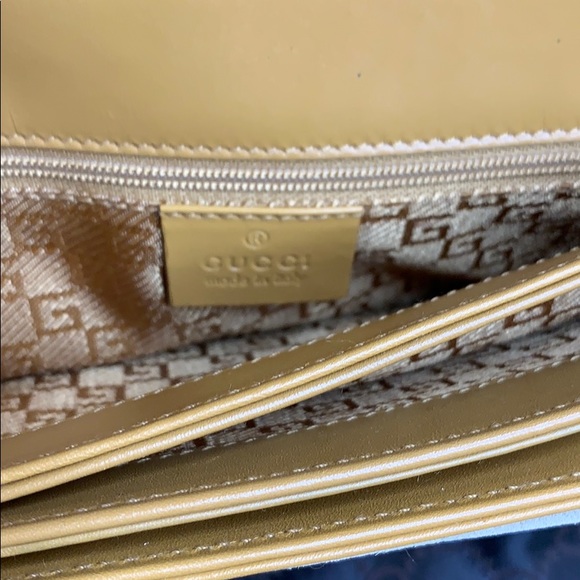 Authentic Gucci leather/suede shoulder bag - Picture 12 of 16